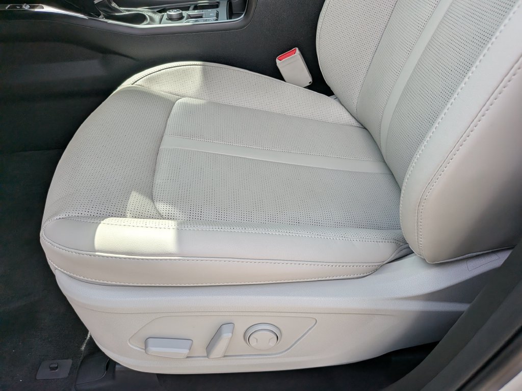 Certified 2026 Kia Sorento S FWD image 21