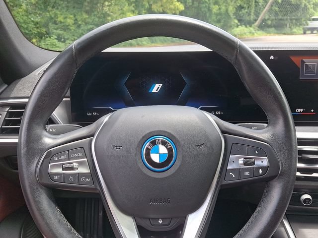 Used 2023 BMW i4 eDrive40 w/ Premium Package RWD image 20
