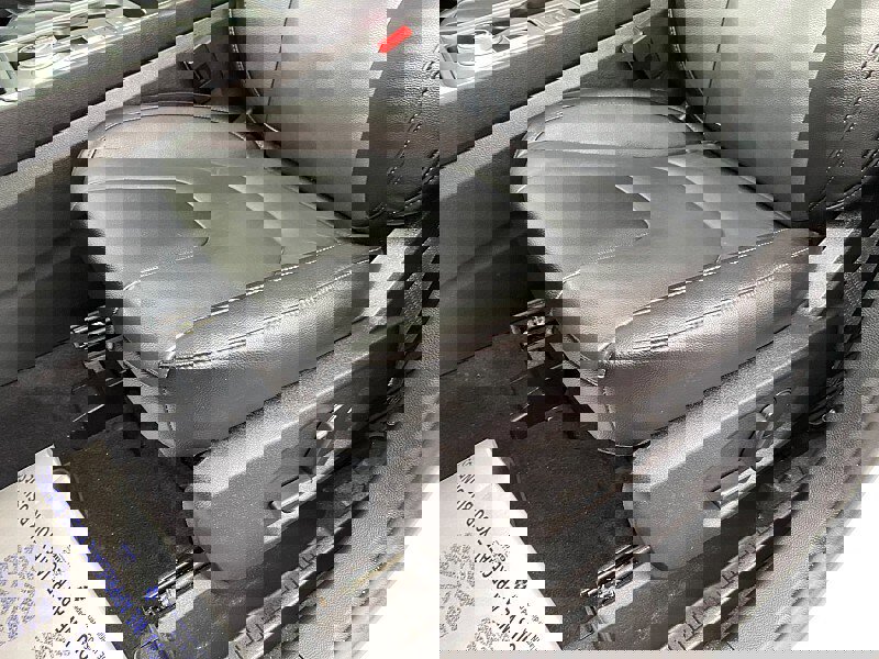 Certified 2022 Ford Edge Titanium w/ Cargo Accessory Package image 25