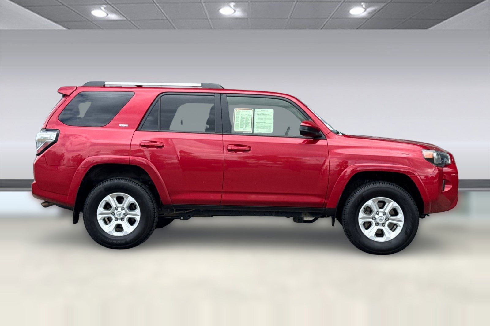 Certified 2024 Toyota 4Runner SR5 AWD/4WD image 2