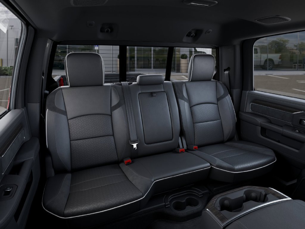 New 2026 RAM 3500 Laramie AWD/4WD image 15