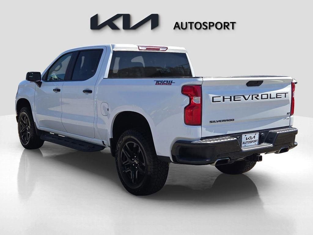 Used 2021 Chevrolet Silverado 1500 LT Trail Boss w/ LPO, Dark Essentials Package image 10