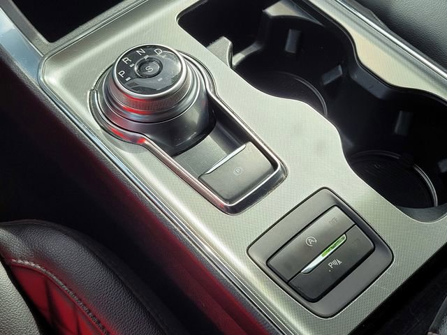 Used 2024 Ford Edge Titanium image 25