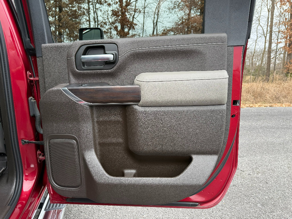 Used 2020 GMC Sierra 2500 SLT w/ SLT Convenience Package image 31