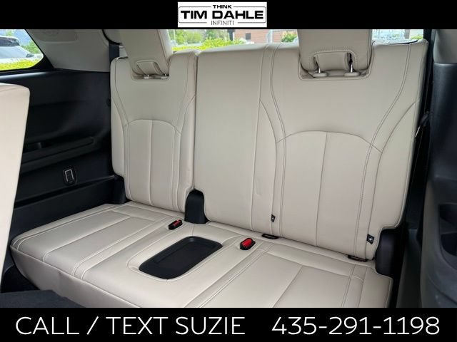 Certified 2023 INFINITI QX60 Luxe w/ Cargo Package AWD/4WD image 16