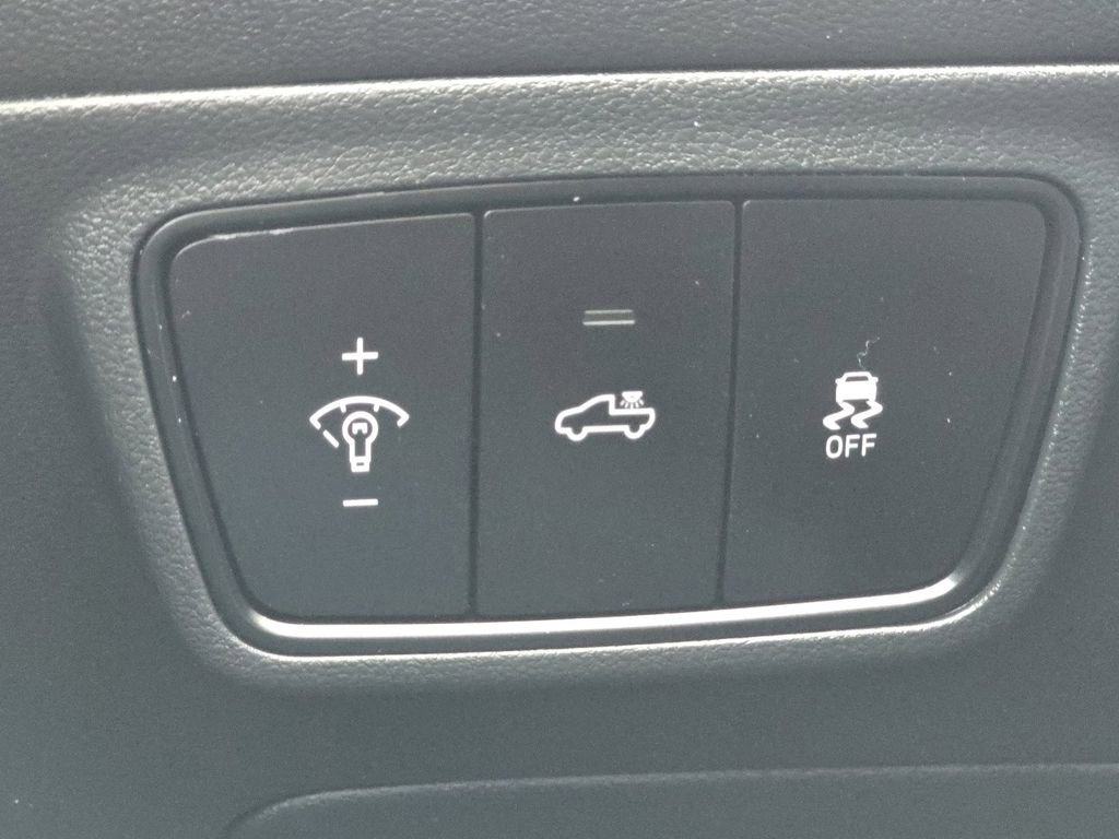 Used 2022 Hyundai Santa Cruz SEL Premium w/ Cargo Package image 32