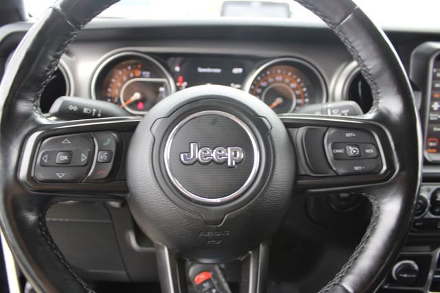 Used 2021 Jeep Gladiator Sport AWD/4WD image 17