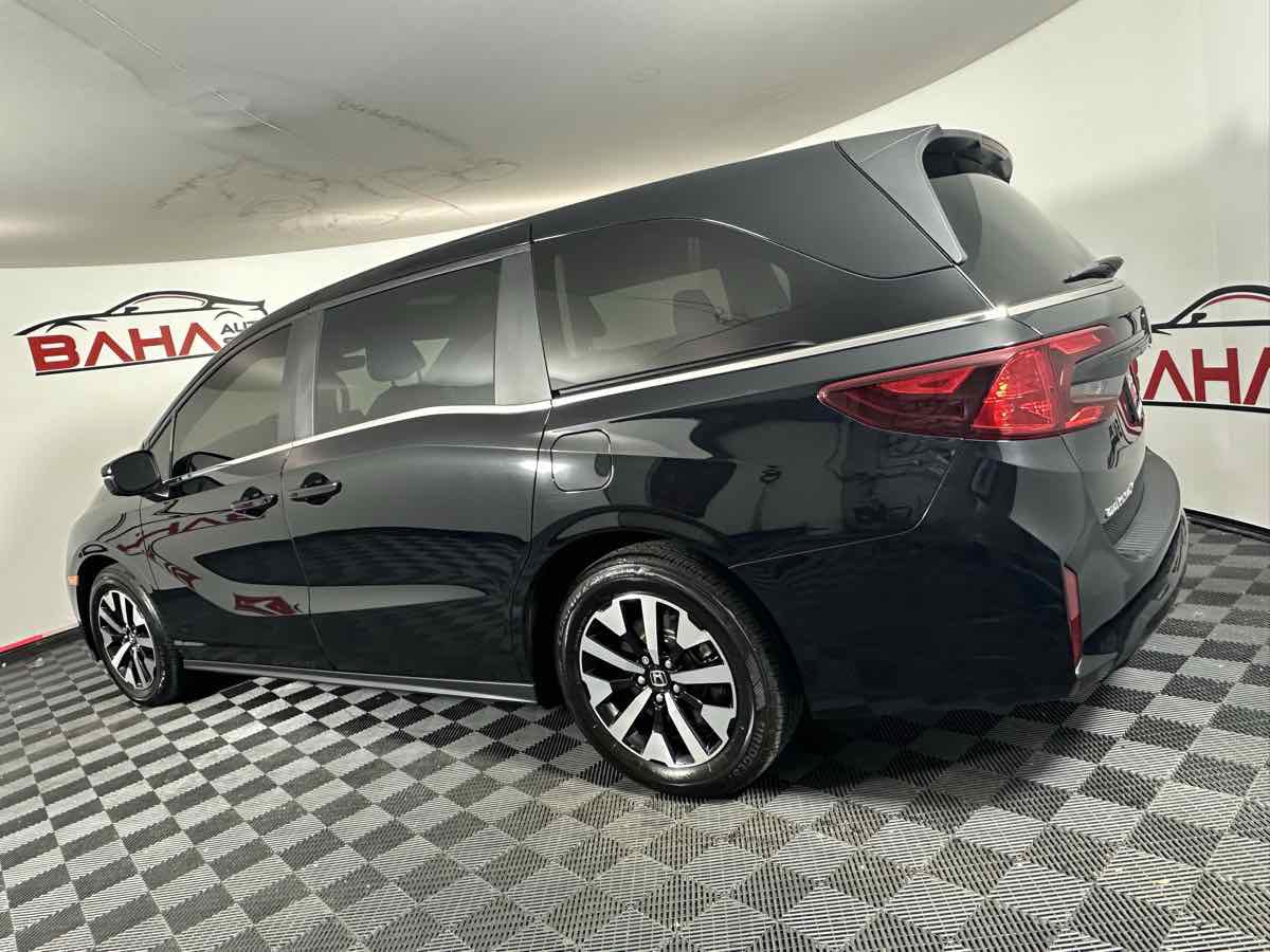 Used 2025 Honda Odyssey EX-L image 7