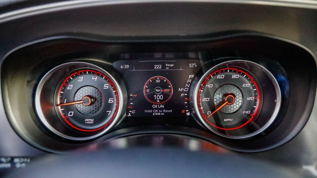 Used 2022 Dodge Charger SXT image 23