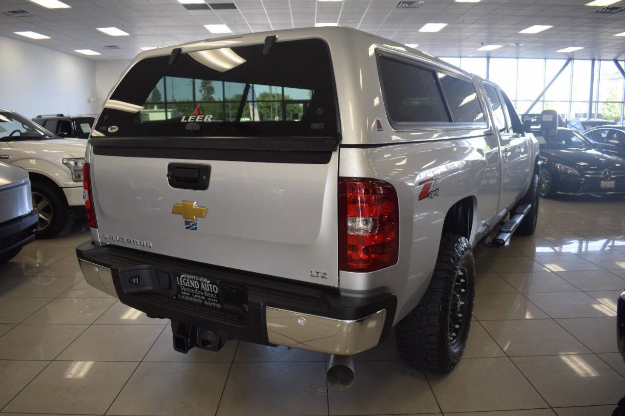 Used 2012 Chevrolet Silverado 3500 LTZ w/ LTZ Plus Package image 9