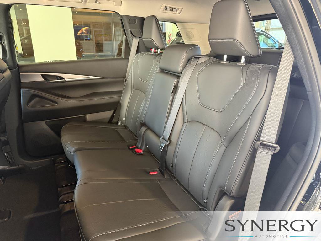 New 2027 INFINITI QX60 Pure w/ Cargo Package FWD image 27