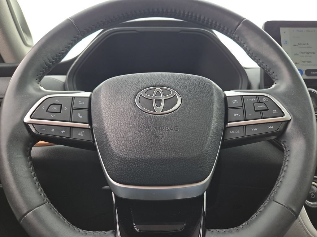 Used 2024 Toyota Grand Highlander AWD Hybrid image 40