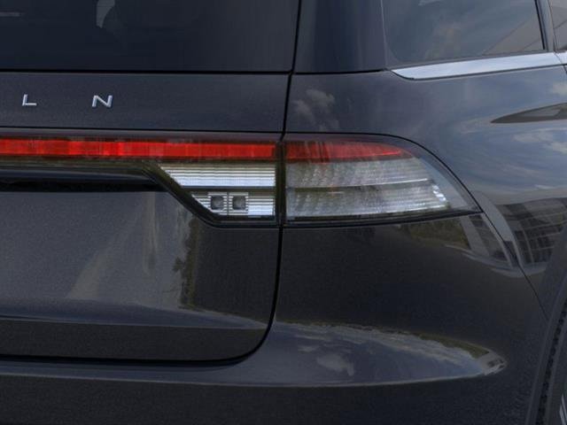 New 2026 Lincoln Aviator Premiere image 21