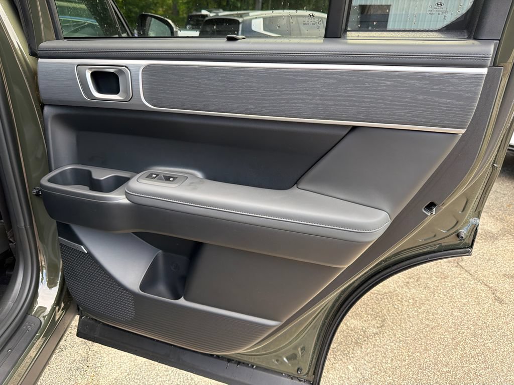 New 2026 Hyundai Santa Fe Limited FWD image 16