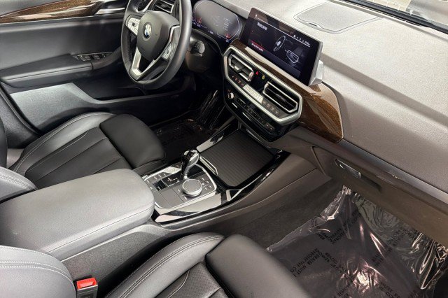 Used 2024 BMW X3 sDrive30i w/ Convenience Package RWD image 15