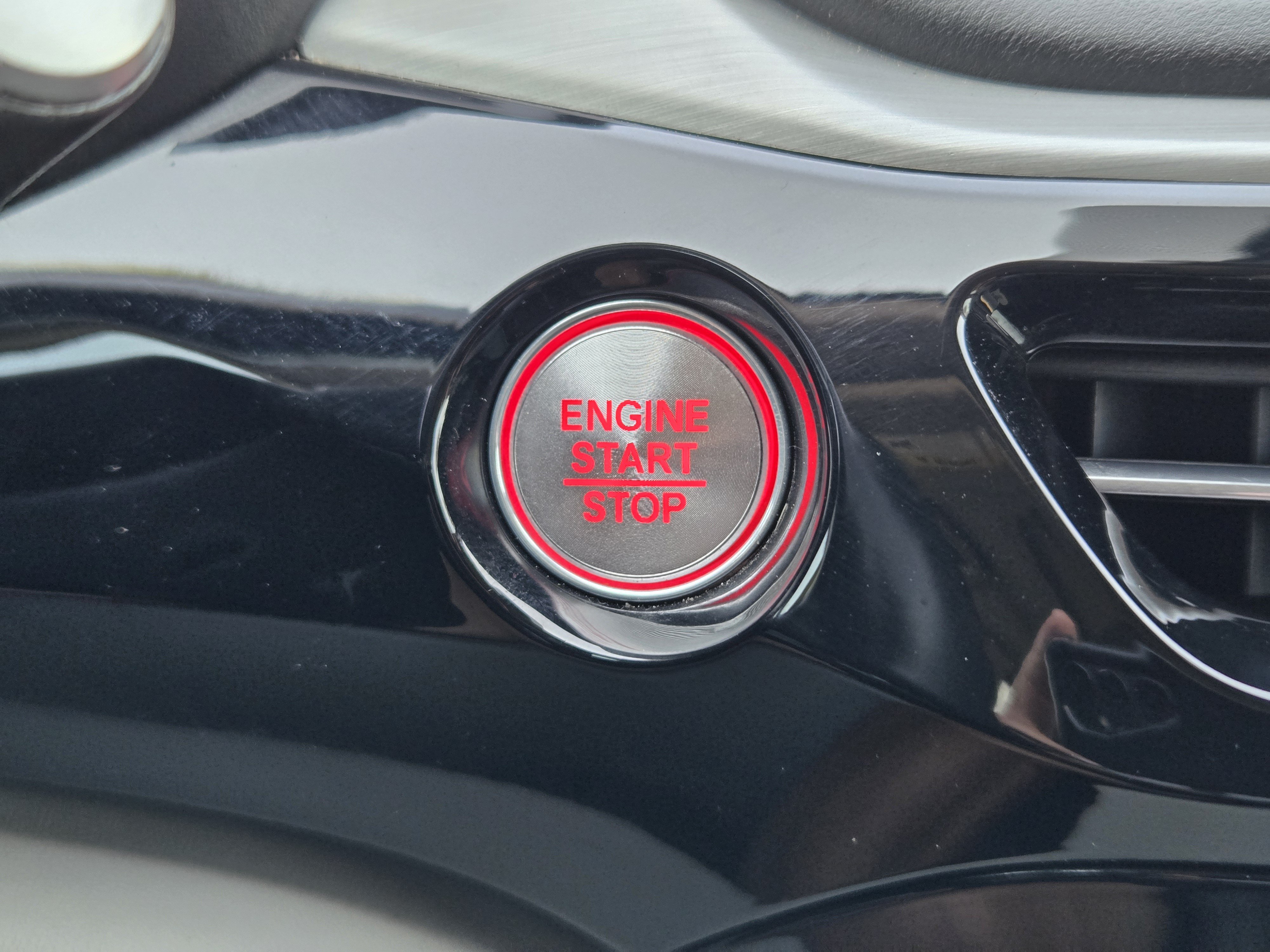 Used 2022 Acura MDX w/ Technology Package FWD image 43