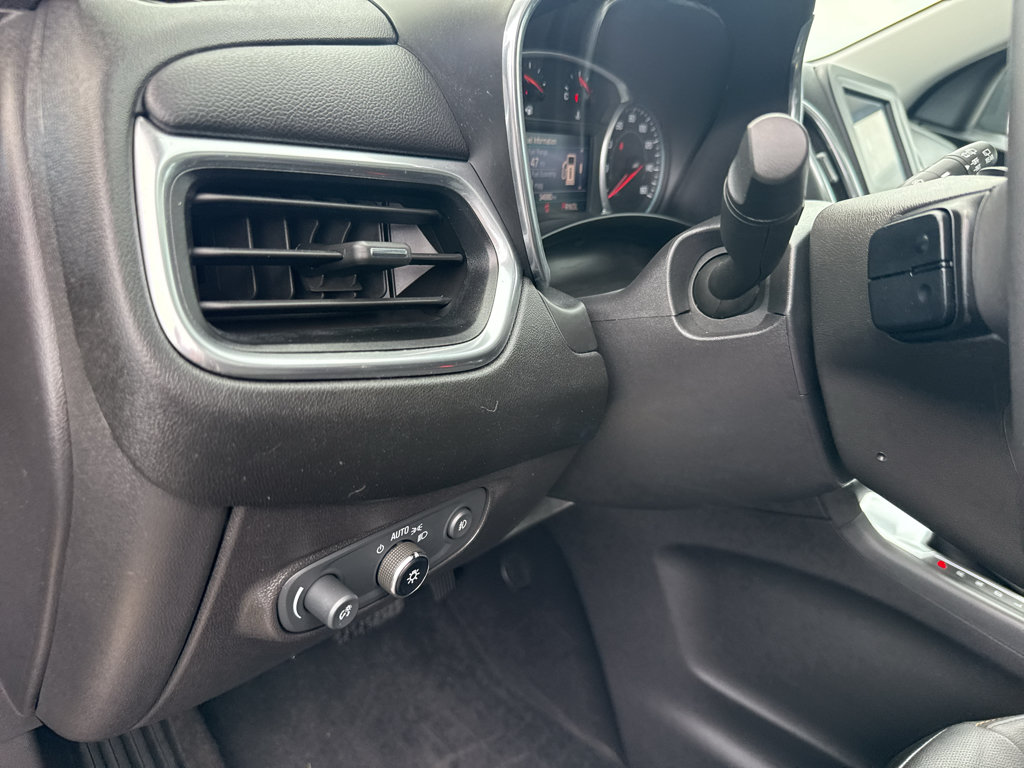 Used 2020 Chevrolet Equinox LT w/ Midnight Edition FWD image 14