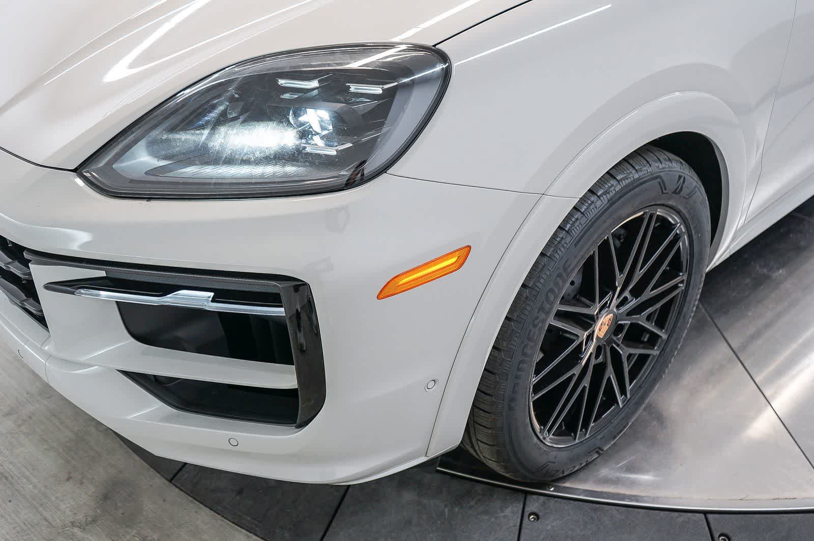 New 2026 Porsche Cayenne AWD/4WD image 16