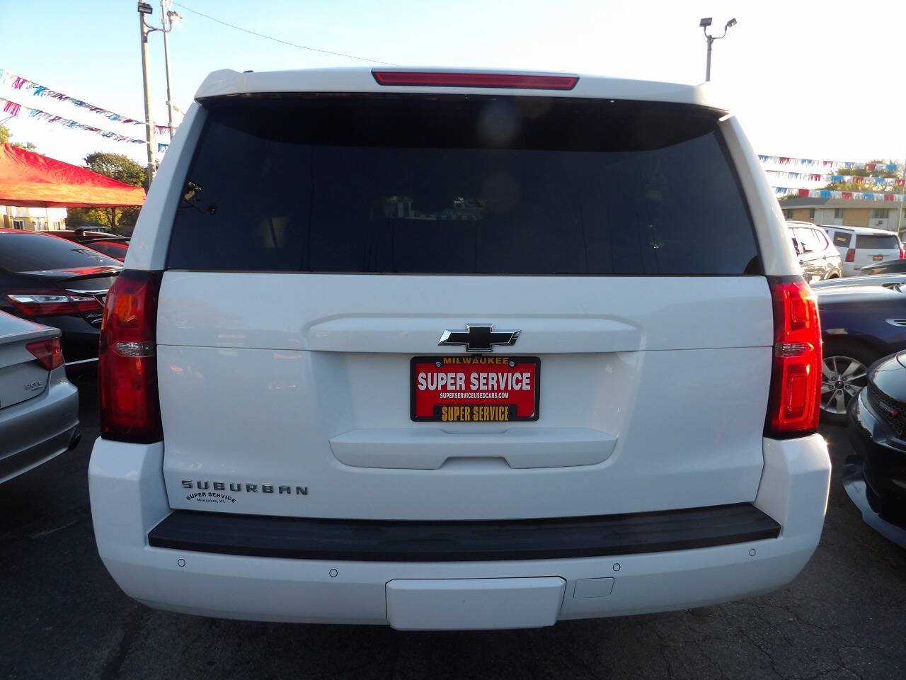 Used 2016 Chevrolet Suburban LT AWD/4WD image 4