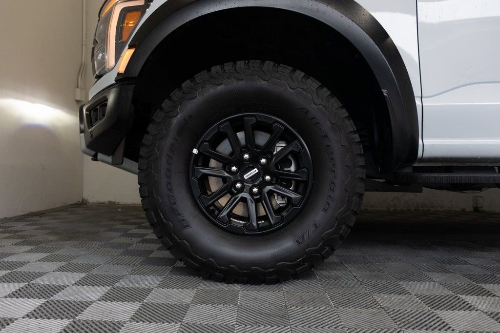 Used 2025 Ford F150 Raptor image 10