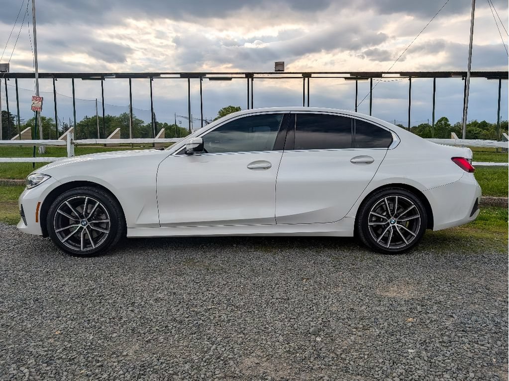 Used 2020 BMW 330i xDrive Sedan w/ Convenience Package AWD/4WD image 9