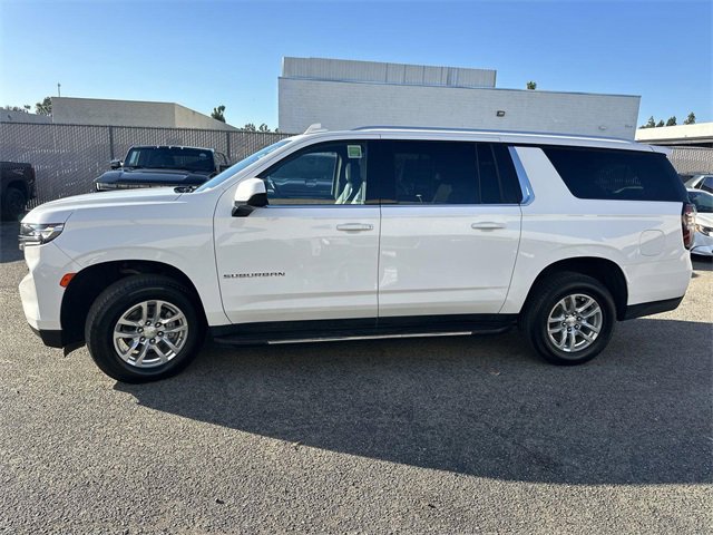 Used 2023 Chevrolet Suburban LT image 7