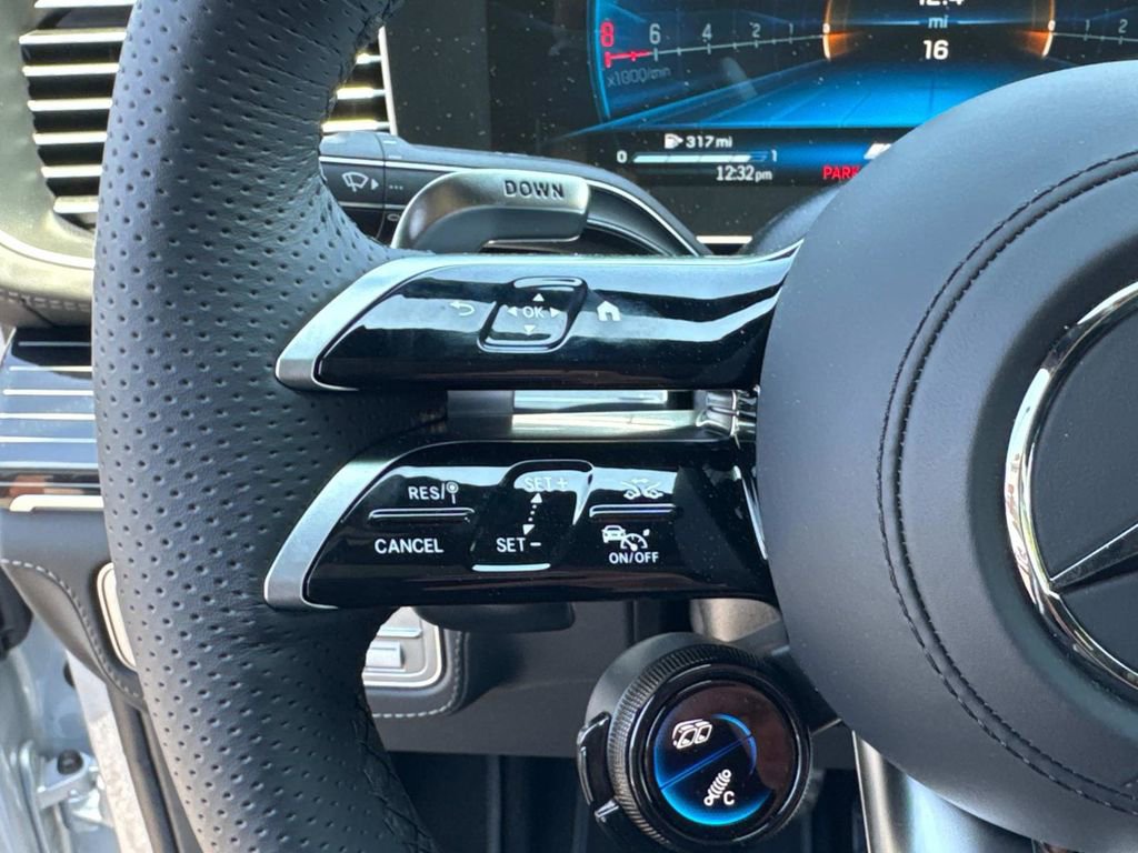 New 2025 Mercedes-Benz GLE 53 AMG 4MATIC Coupe image 33