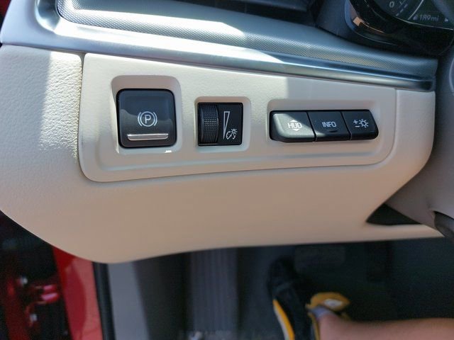 Used 2025 Cadillac XT5 Premium Luxury w/ Technology Package image 26