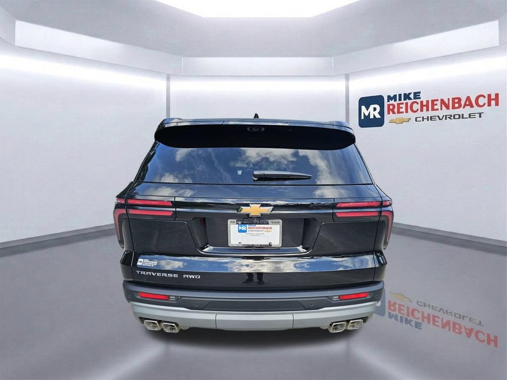 New 2027 Chevrolet Traverse LT w/ Driver Confidence Package AWD/4WD image 6