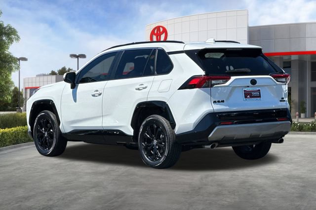 Certified 2023 Toyota RAV4 SE w/ Convenience Package AWD/4WD image 7