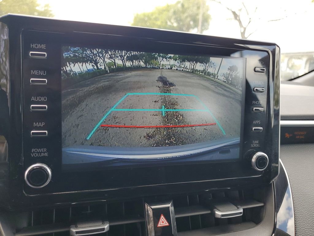 Used 2020 Toyota Corolla SE image 19