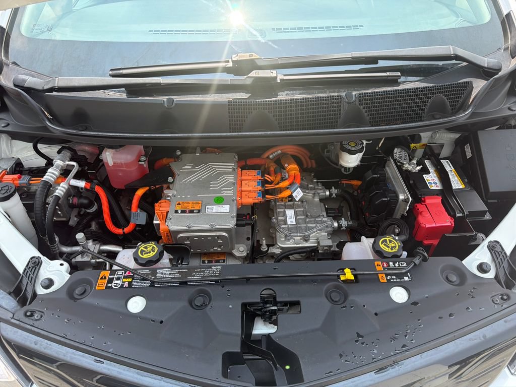 Used 2020 Chevrolet Bolt LT FWD image 21