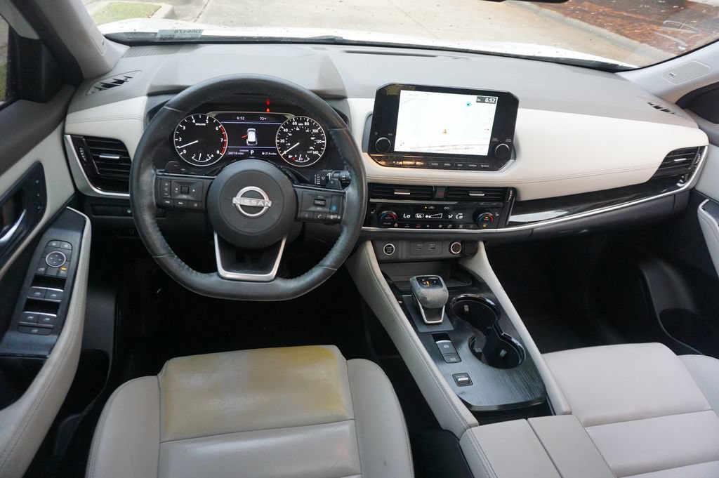 Used 2023 Nissan Rogue SL w/ SL Premium Package FWD image 6
