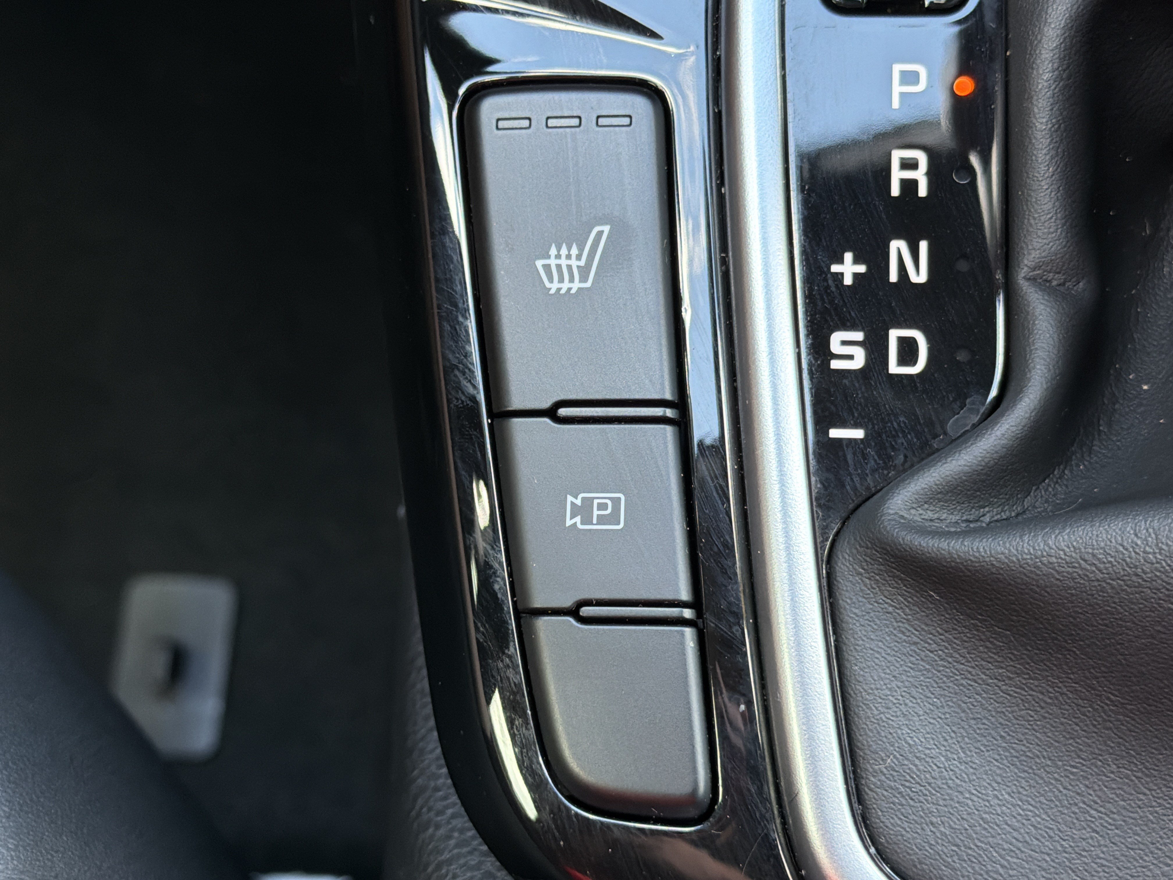 Certified 2025 Kia Seltos EX w/ EX Sunroof Package AWD/4WD image 11