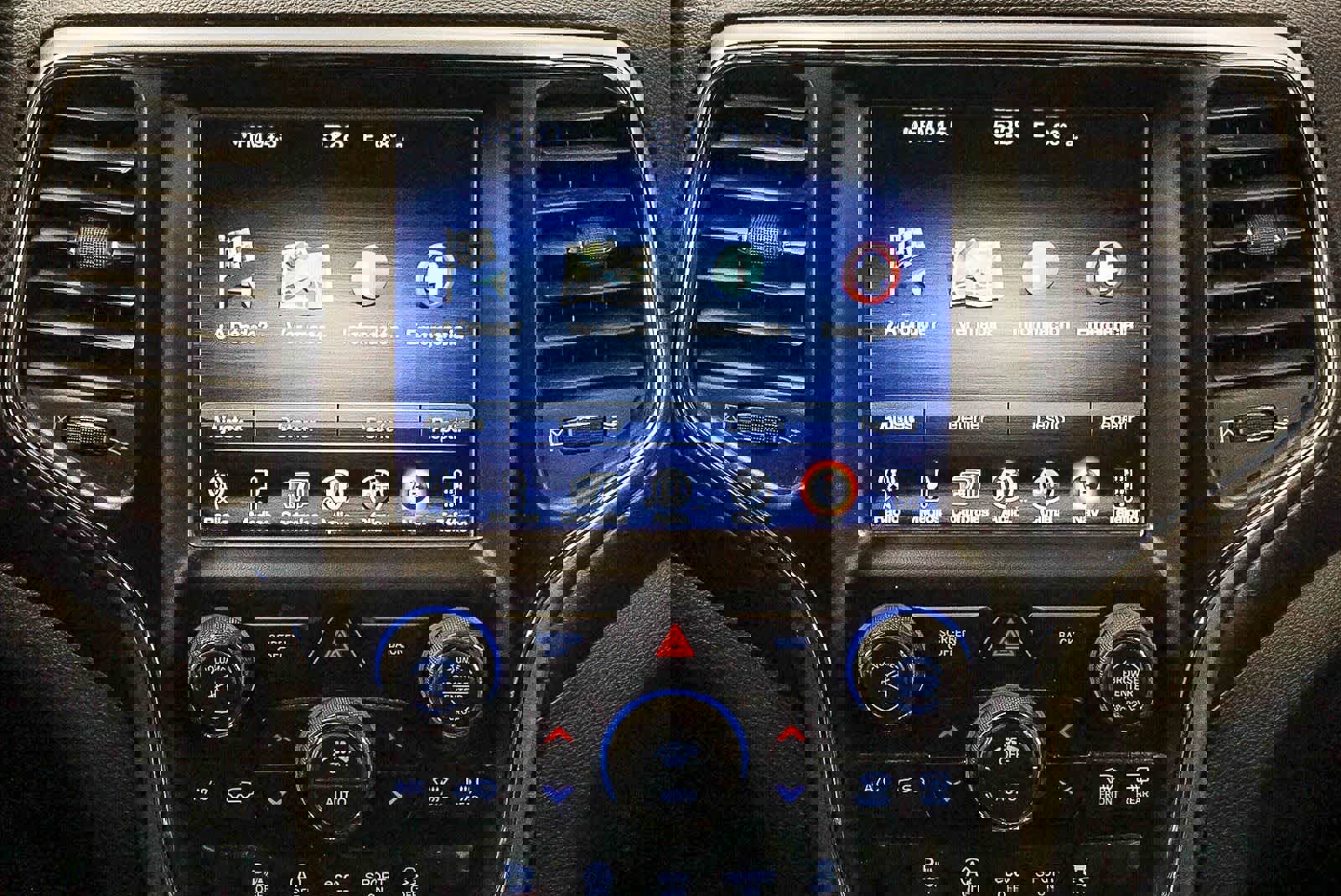 Used 2017 Jeep Grand Cherokee Altitude RWD image 14