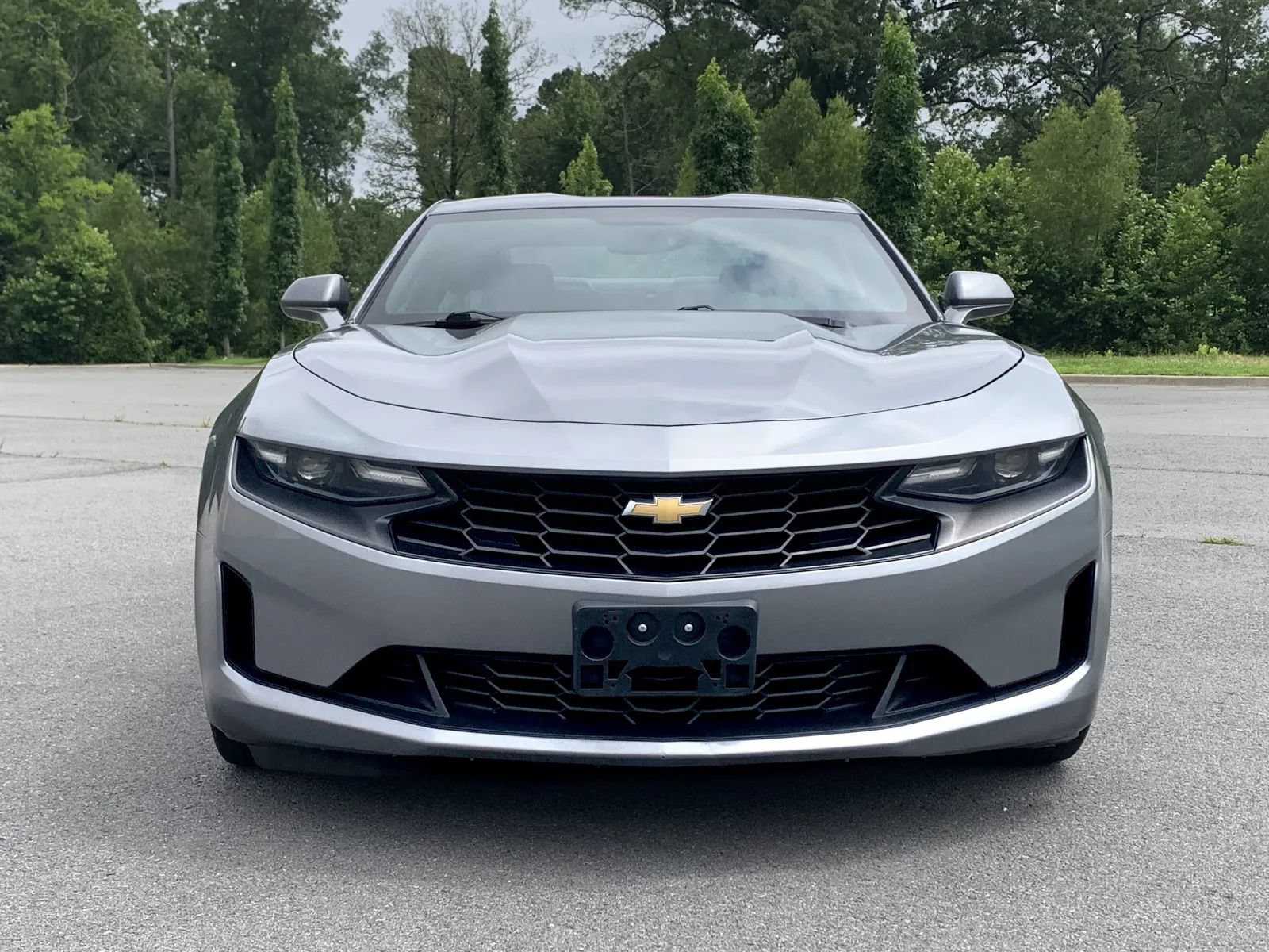 Used 2020 Chevrolet Camaro LT RWD image 2