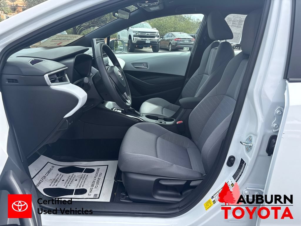 Certified 2026 Toyota Corolla SE w/ SE Package FWD image 12