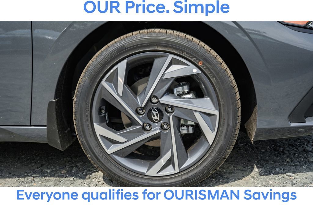 New 2025 Hyundai Elantra SEL image 12