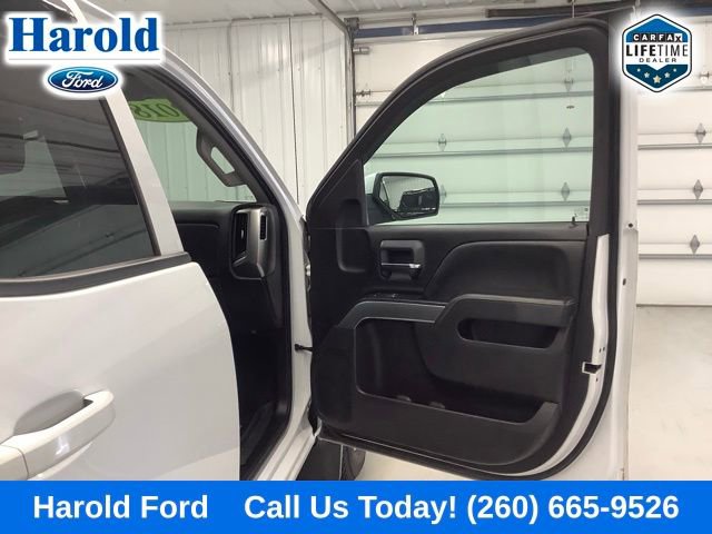Used 2018 Chevrolet Silverado 1500 LT w/ All Star Edition AWD/4WD image 11