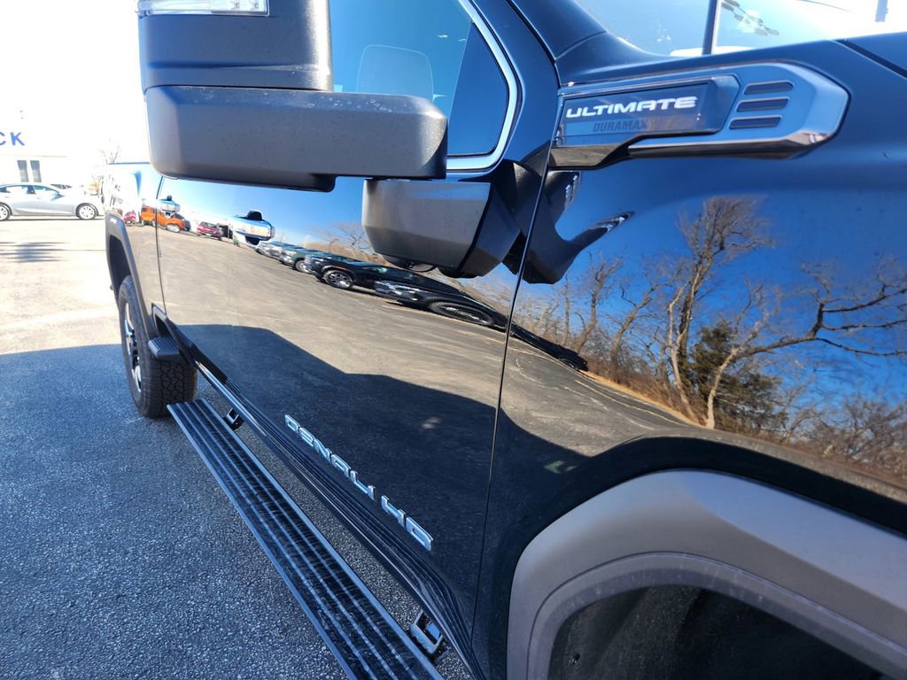New 2026 GMC Sierra 3500 Denali Ultimate AWD/4WD image 35
