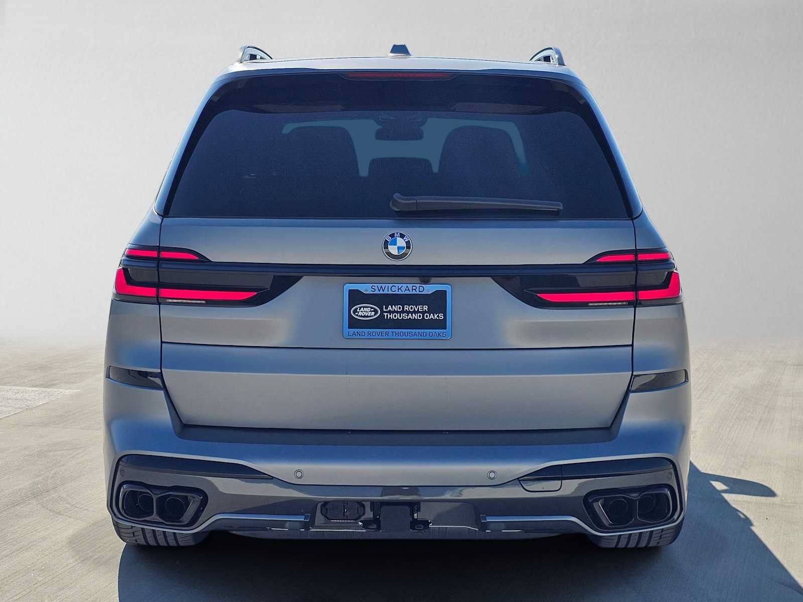 Used 2026 BMW X7 M60i AWD/4WD image 4