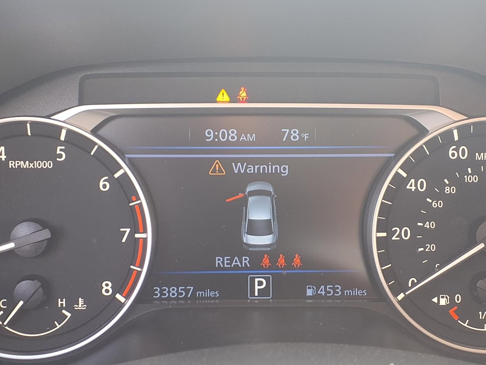 Used 2025 Nissan Altima 2.5 SV image 11