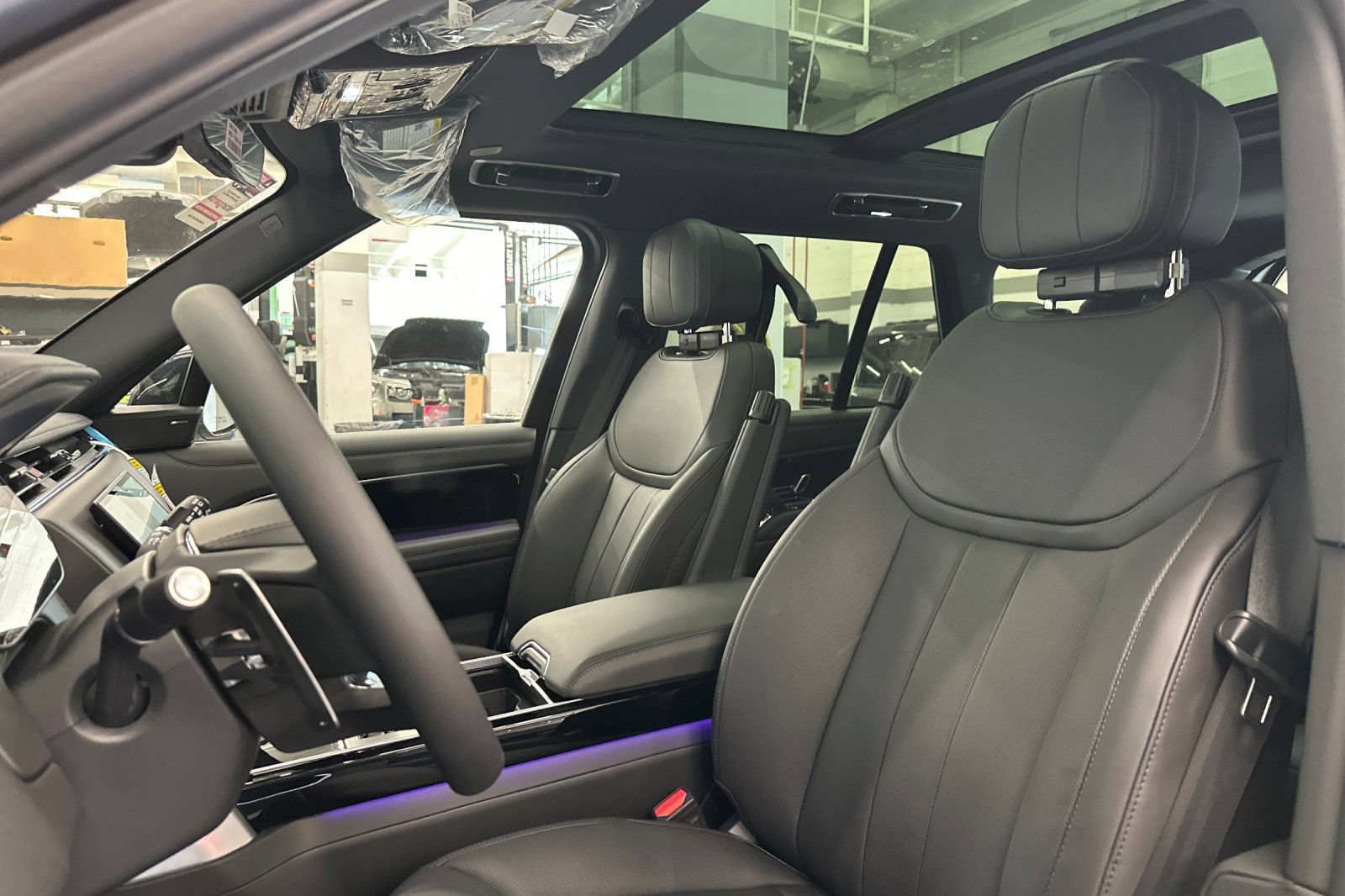 New 2027 Land Rover Range Rover SE AWD/4WD image 33