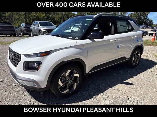 New 2026 Hyundai Venue SEL FWD image 1