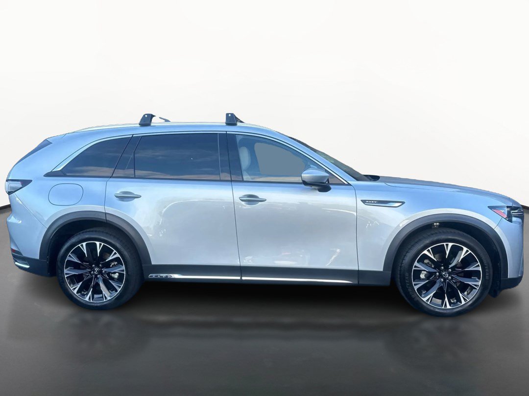 Certified 2024 MAZDA CX-90 Plug-In Hybrid w/ Premium Pkg AWD/4WD image 2