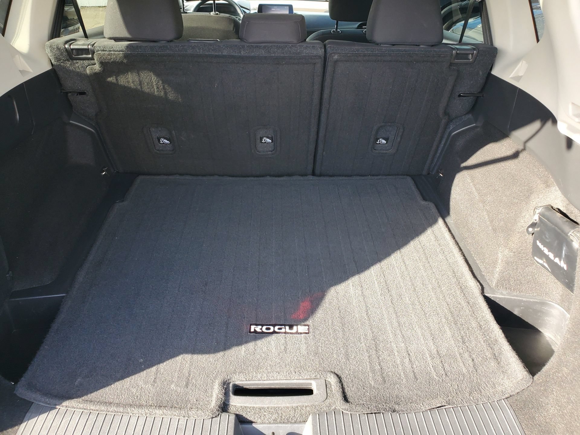 Used 2023 Nissan Rogue S AWD/4WD image 8