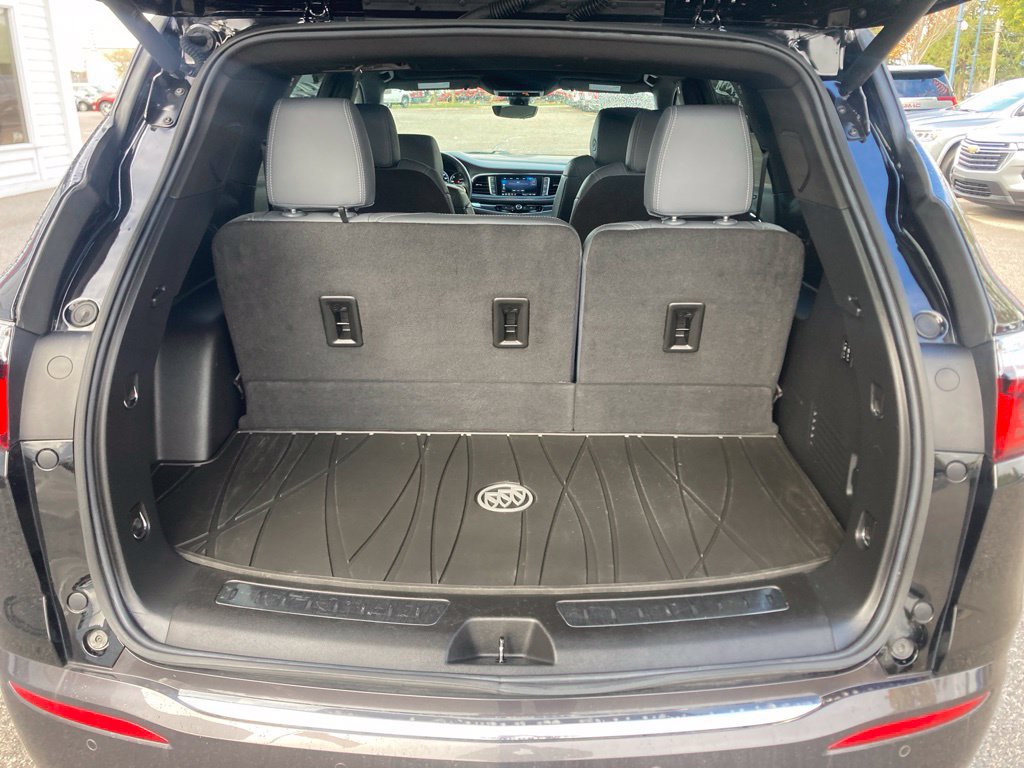 Used 2024 Buick Enclave Premium w/ Trailering Package, 5000 lbs. AWD/4WD image 10