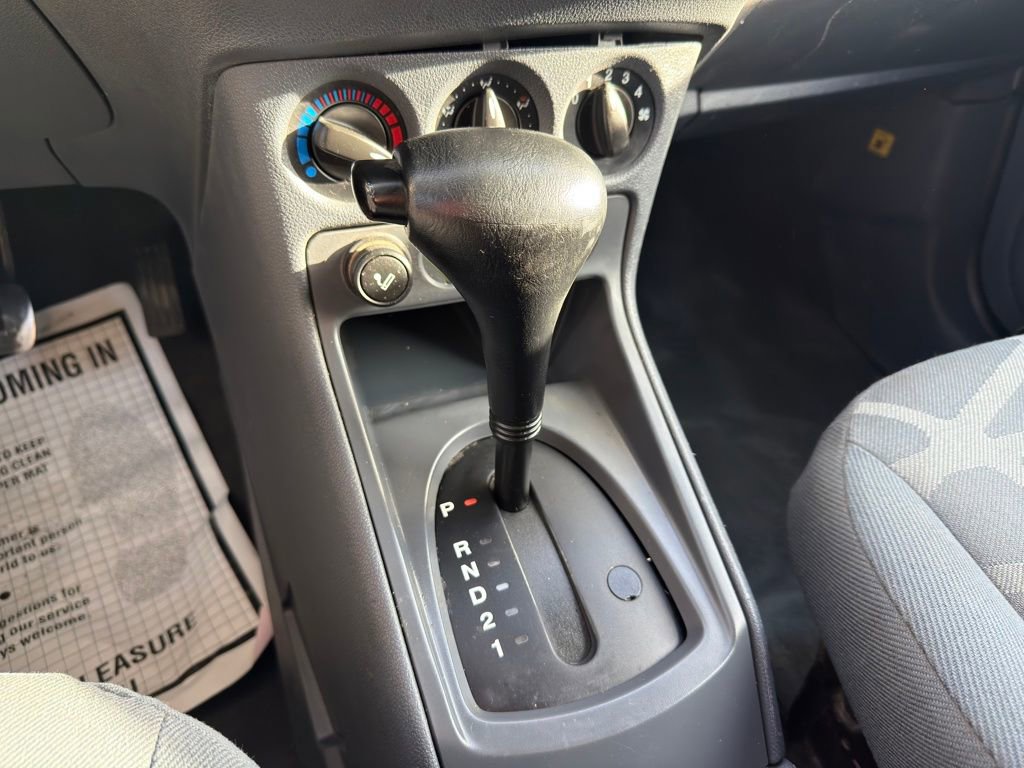 Used 2013 Ford Transit Connect XL image 17