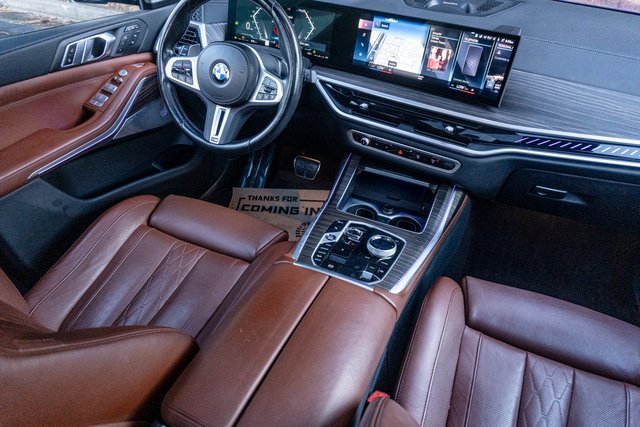 Used 2023 BMW X7 M60i w/ Executive Package image 25