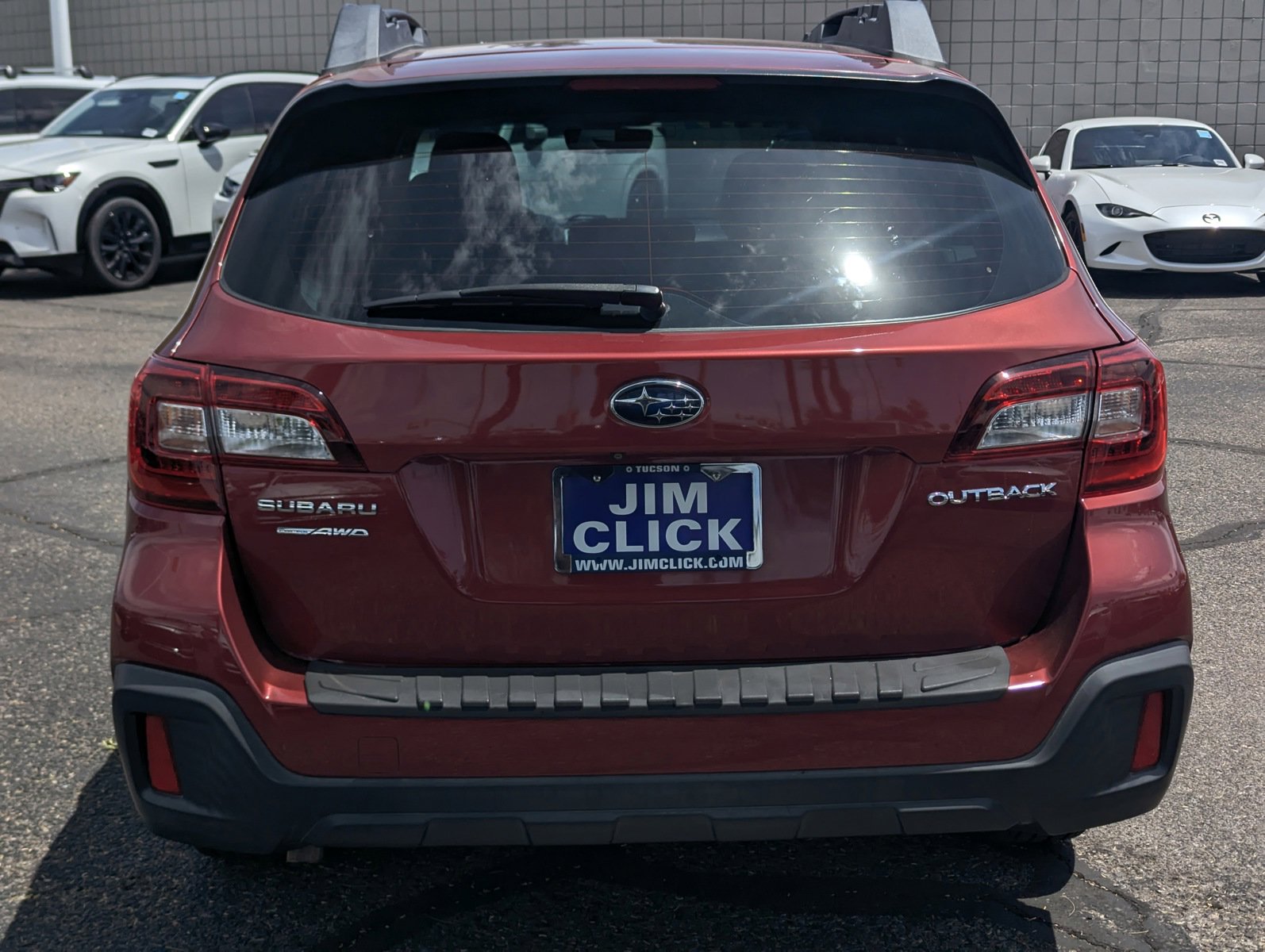 Used 2018 Subaru Outback 2.5i AWD/4WD image 3
